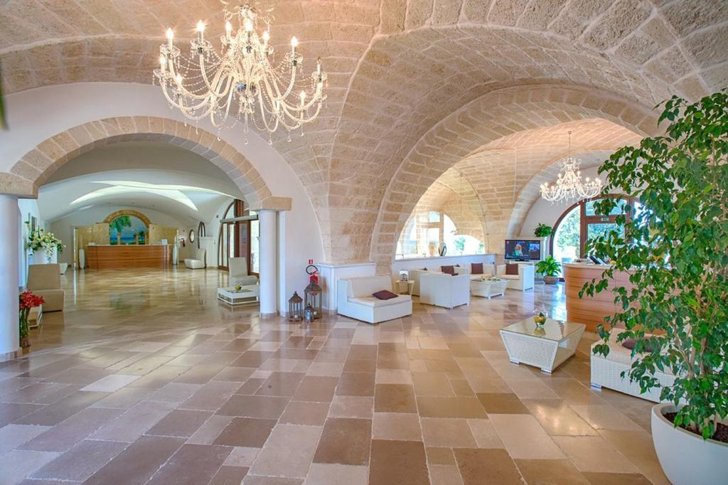 Relais Masseria Caselli Carovigno Exterior photo
