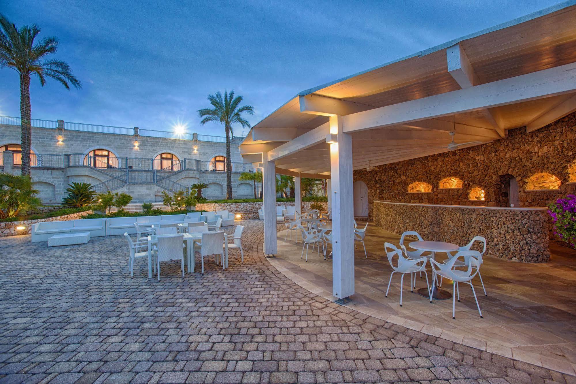 Relais Masseria Caselli Carovigno Exterior photo