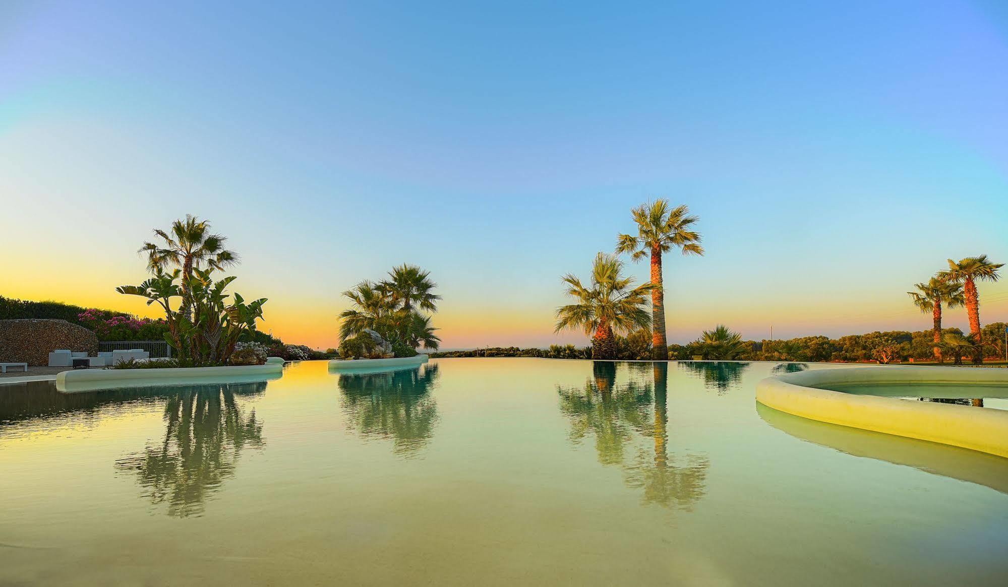 Relais Masseria Caselli Carovigno Exterior photo