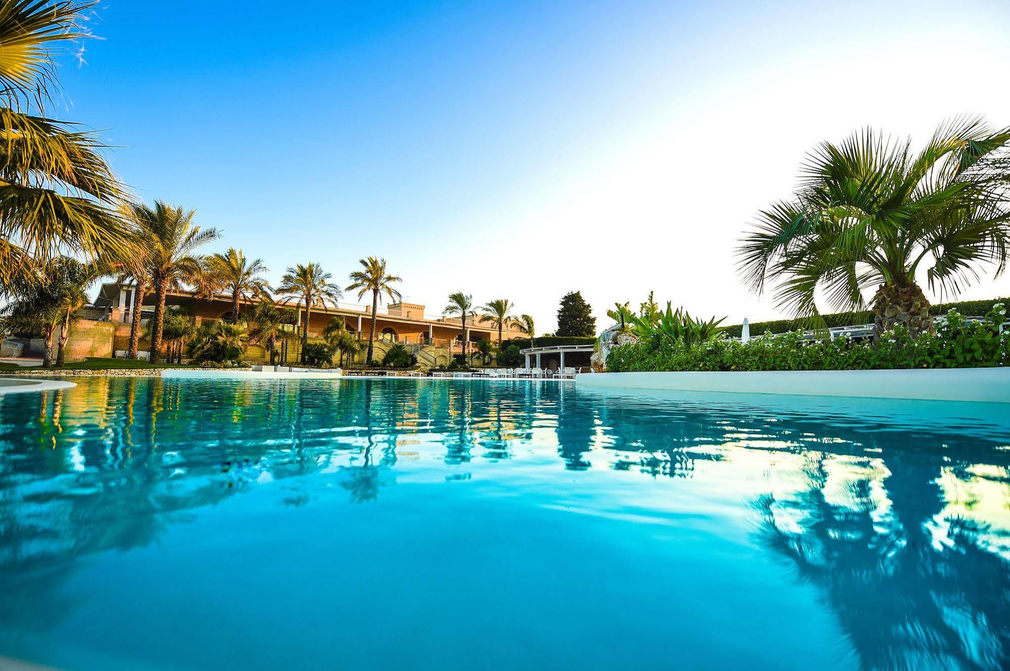 Relais Masseria Caselli Carovigno Exterior photo